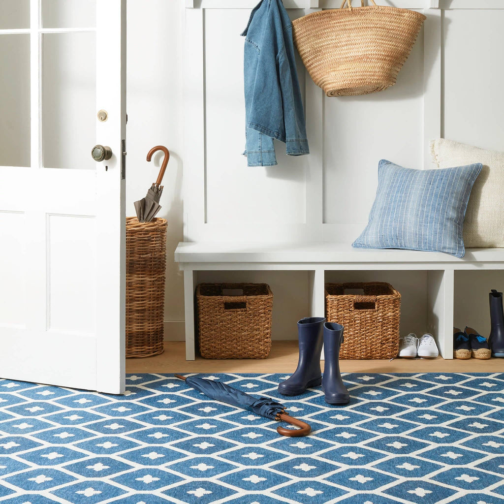 Elizabeth Machine Washable Rug | Navy: 2' x 3'