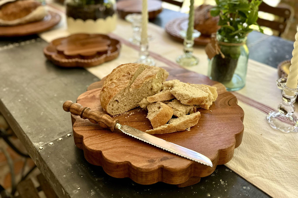 Scalloped Trivet Riser, Small Round, Natural