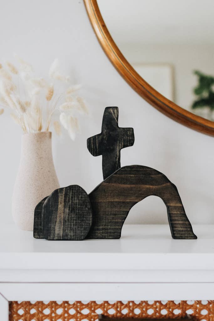 He Lives Wood Decor - Made by Survivors : Natural