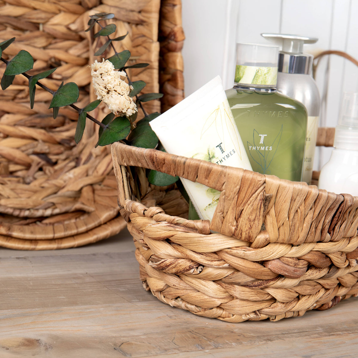Natural Hyacinth Tub w/Wire Frame
