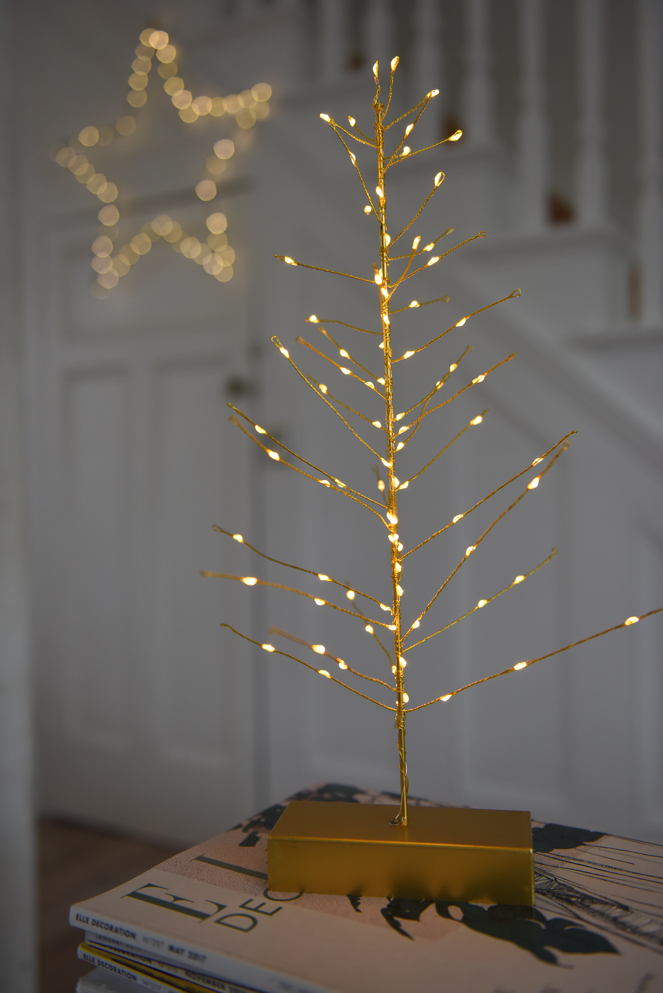 Festive Tree - Gold: Gold