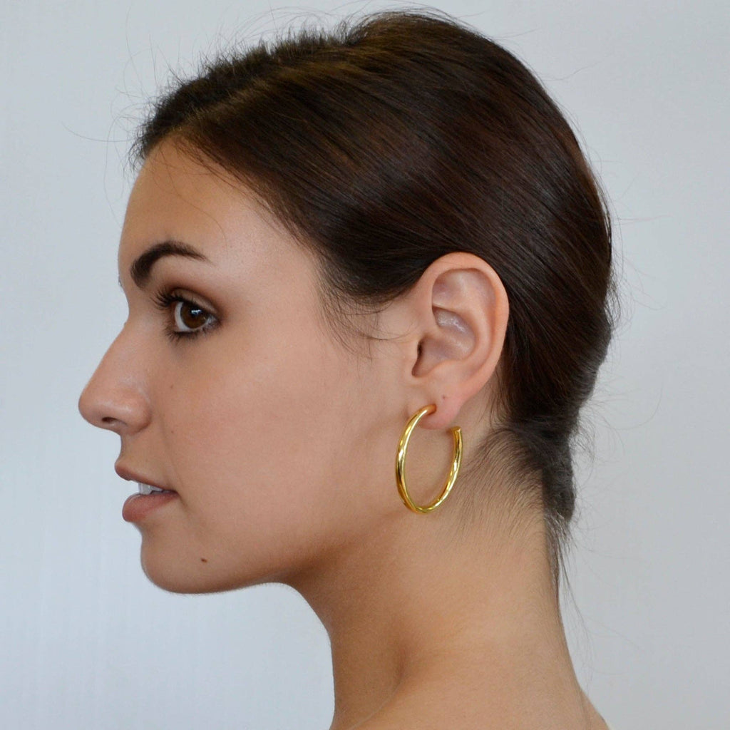 MARIGOT HOOP EARRINGS: Silver