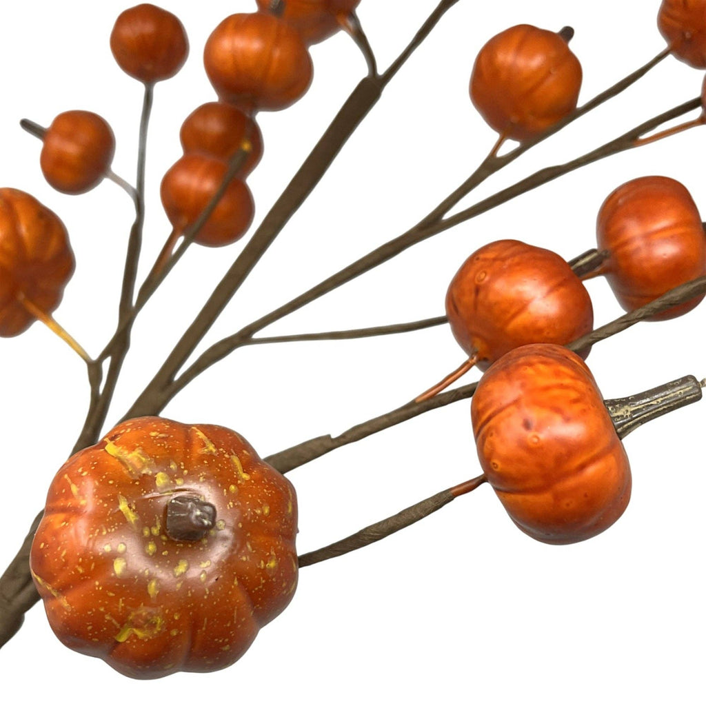 Mini Pumpkin Spray 31" w/ 23 pumpkins