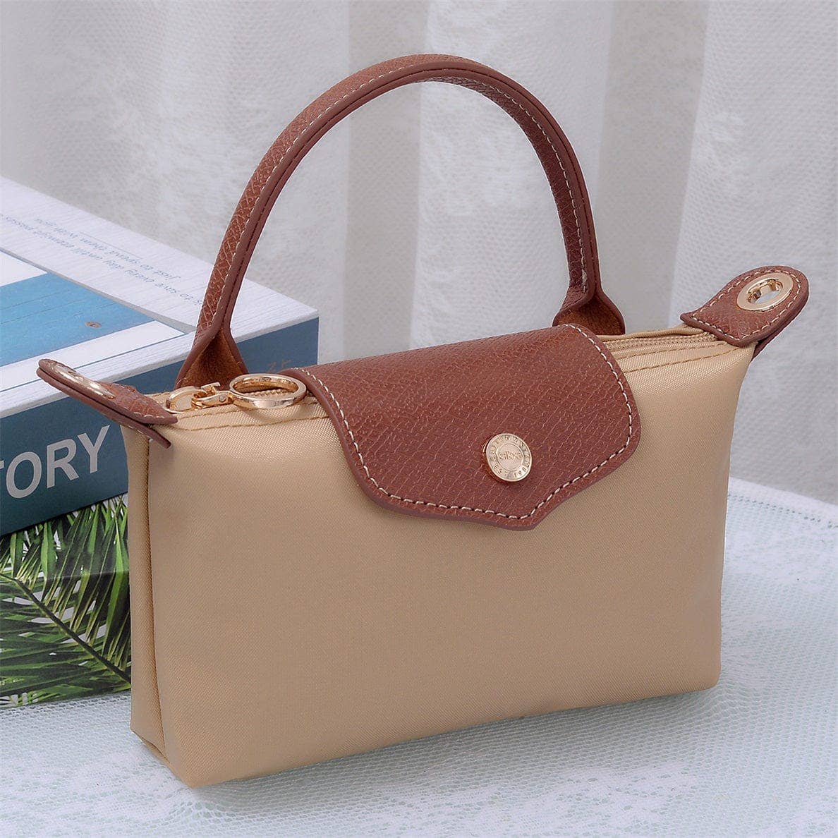 HM781 Penny Nylon Mini Crossbody Bag: Kelly Green
