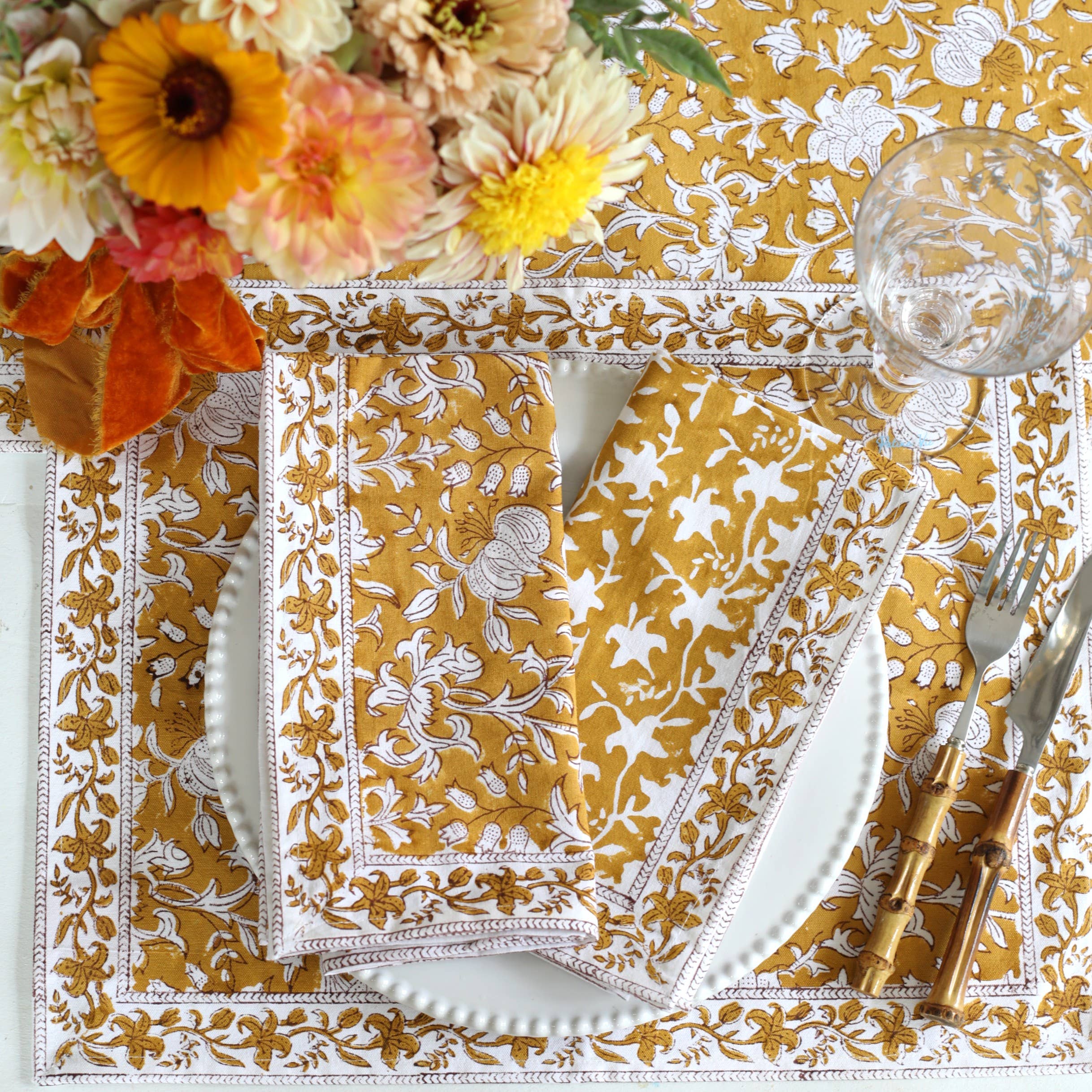 Napkin Pacho Saffron Floral, Set of 4
