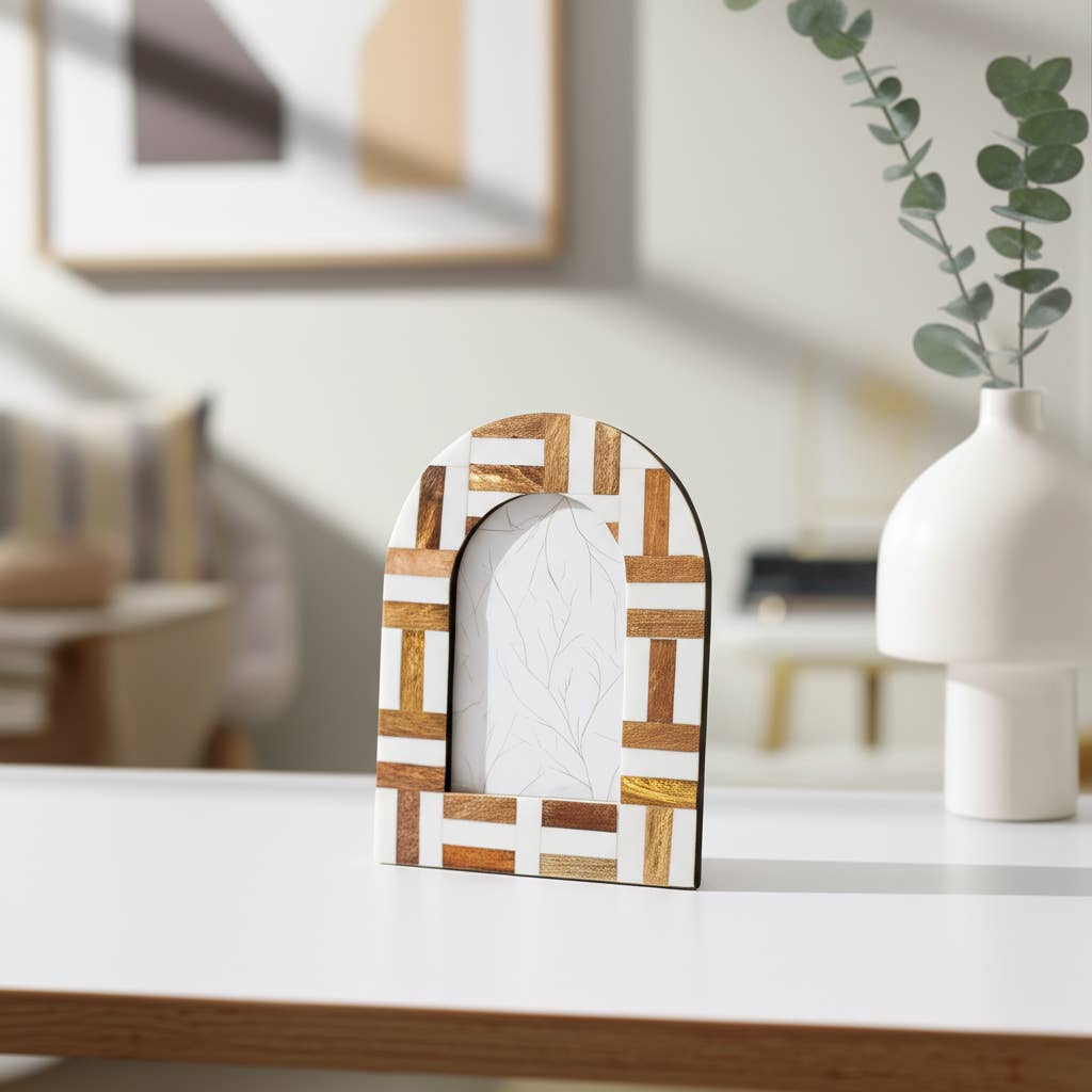 Picture Frame - Ivory Resin Wood Inlay Arch Design, 4x6 in.