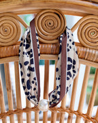 Pammie Magnetic Pearl Scarf Necklace Leopard: Default