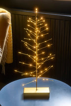 Festive Tree - Gold: Gold