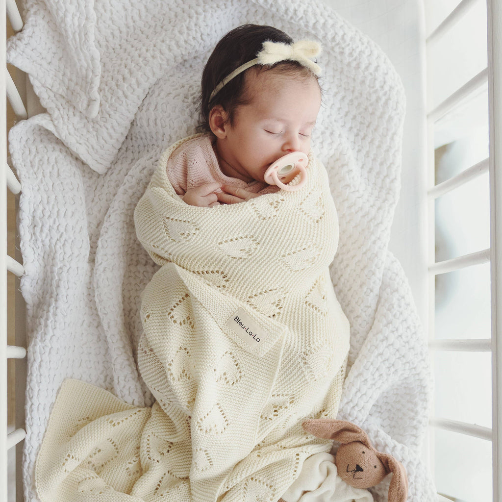 Baby Blanket - Heart: Baby Blue
