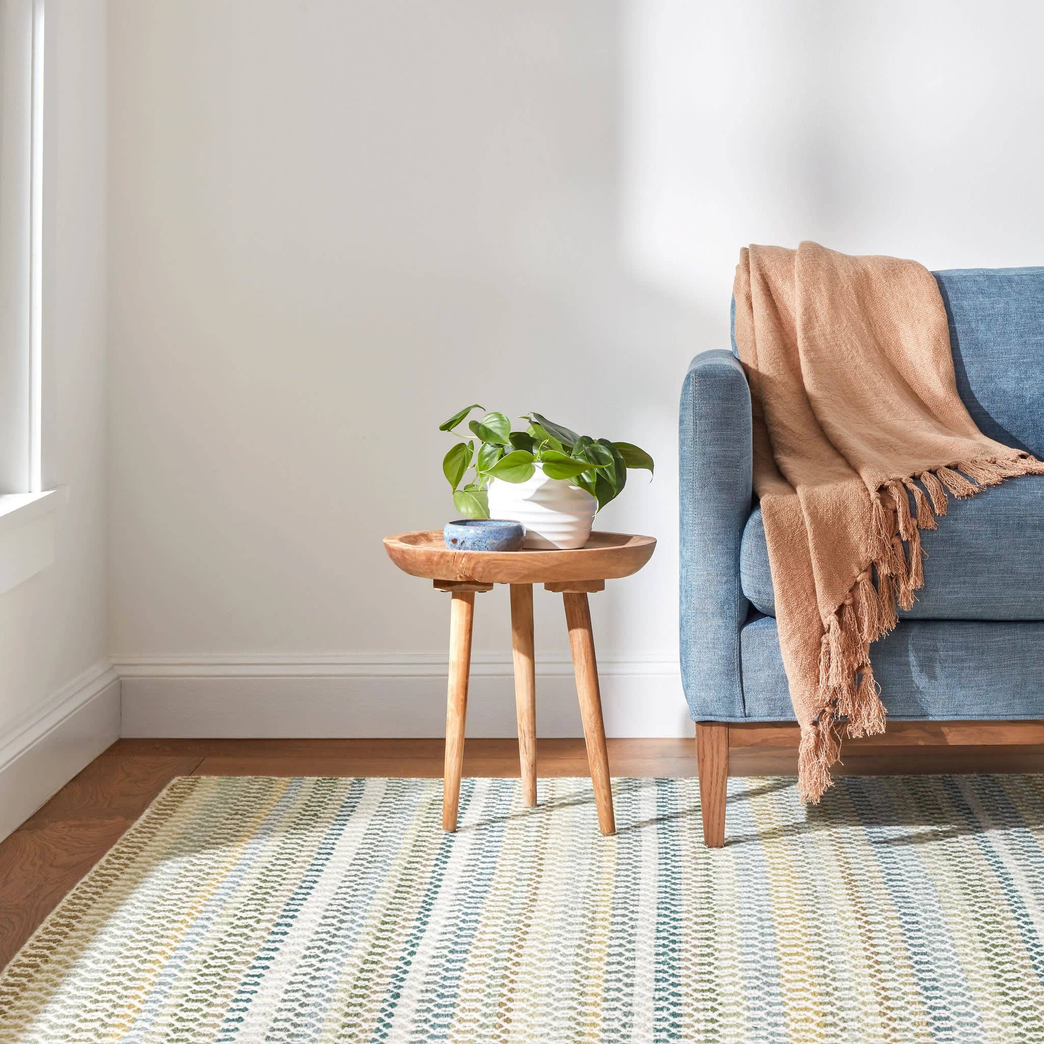 Poppy Handwoven Wool Rug | Moss: 2' x 3'