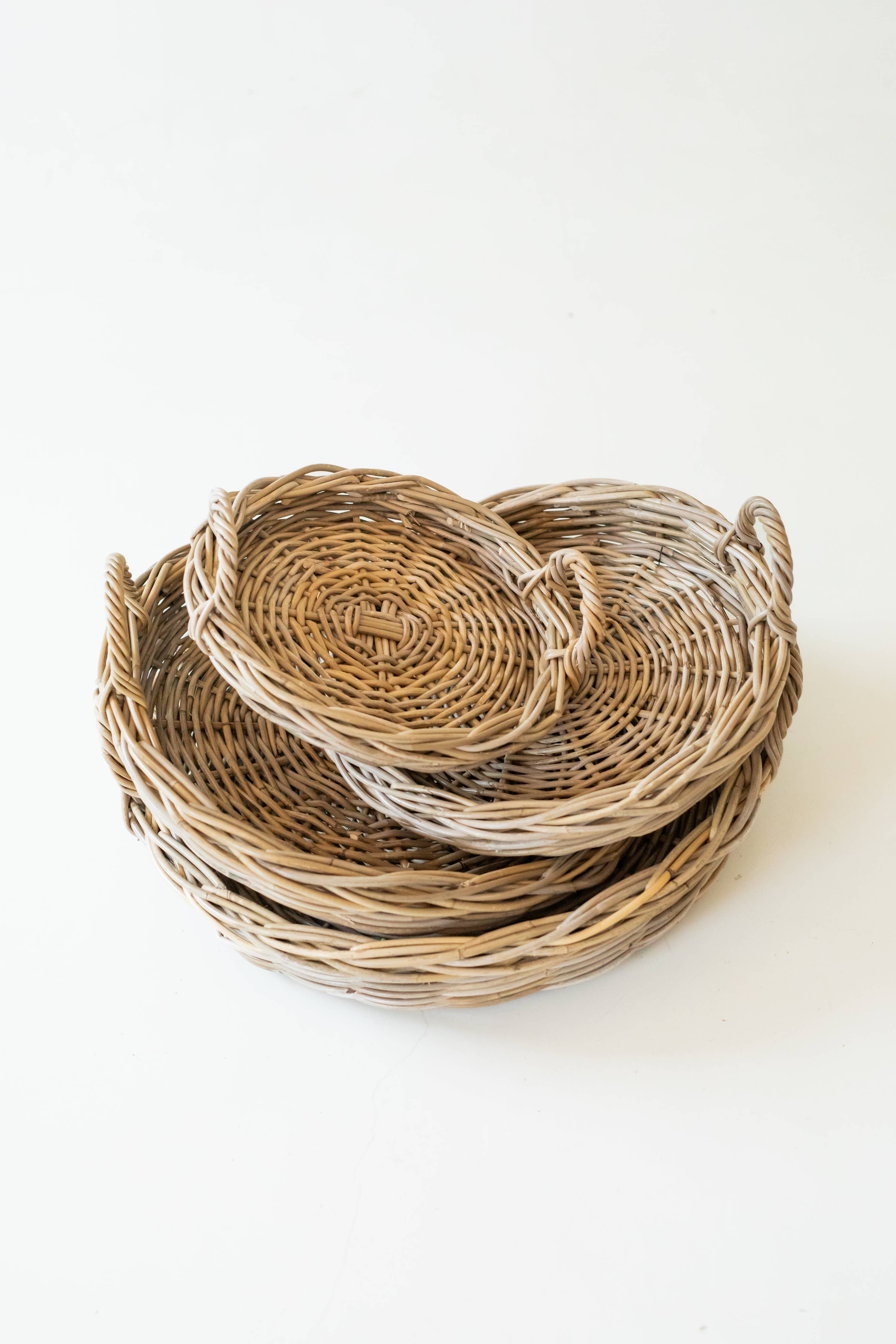 Rattan Round Tray: Medium - 17" D