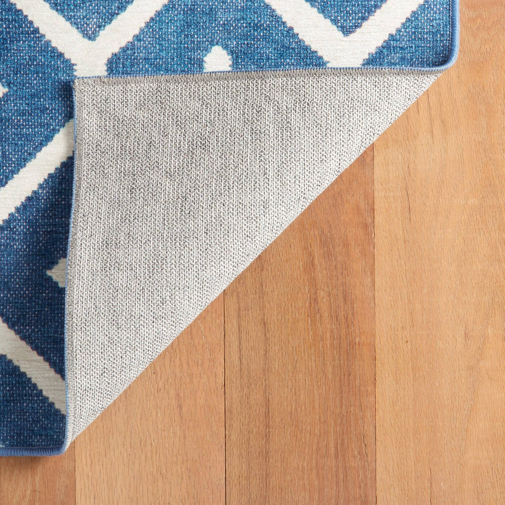 Elizabeth Machine Washable Rug | Navy: 2' x 3'