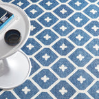 Elizabeth Machine Washable Rug | Navy: 2' x 3'