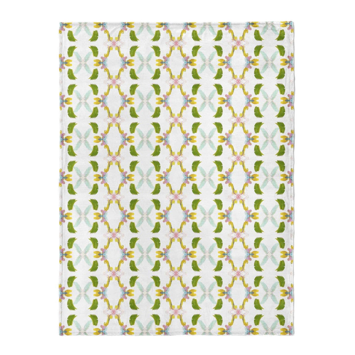 Dogwood Fleece Blanket: One Size