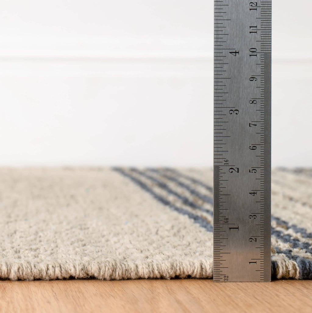 Cielo Stripe Handwoven Cotton Rug | Navy: 2' x 3'