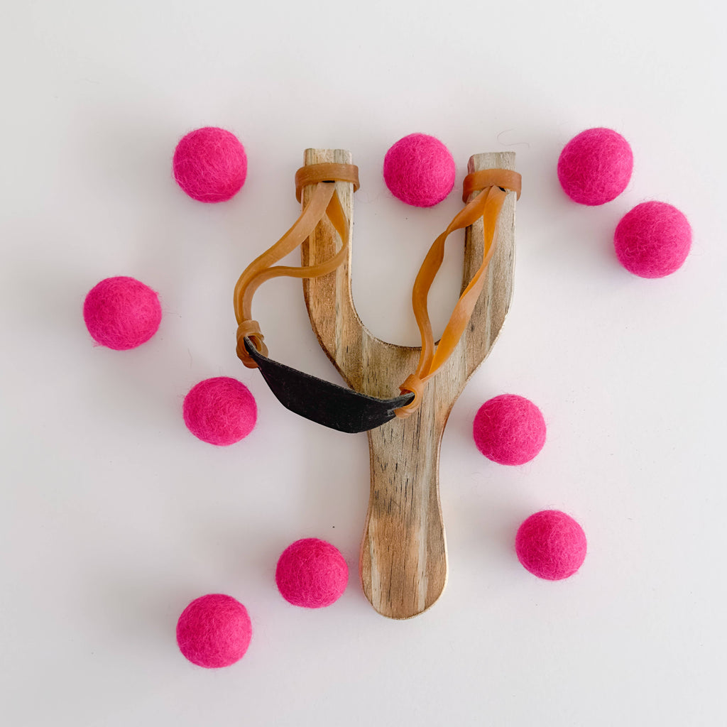 Wood Slingshot with 10 Felt Balls: Royal Blue