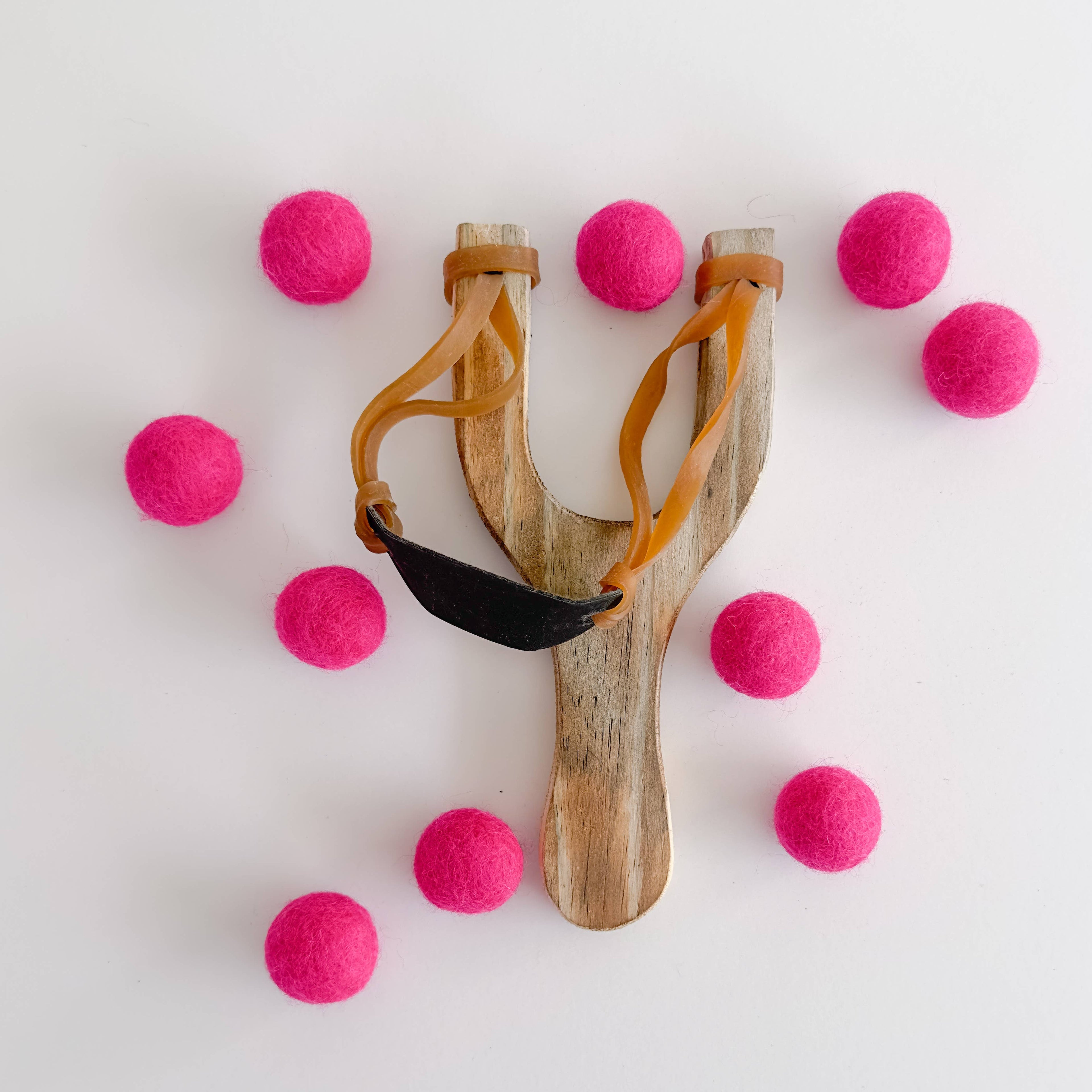 Wood Slingshot with 10 Felt Balls: Royal Blue
