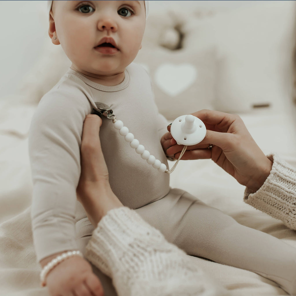 Lulababe Pacifier Clip: Sky Blue