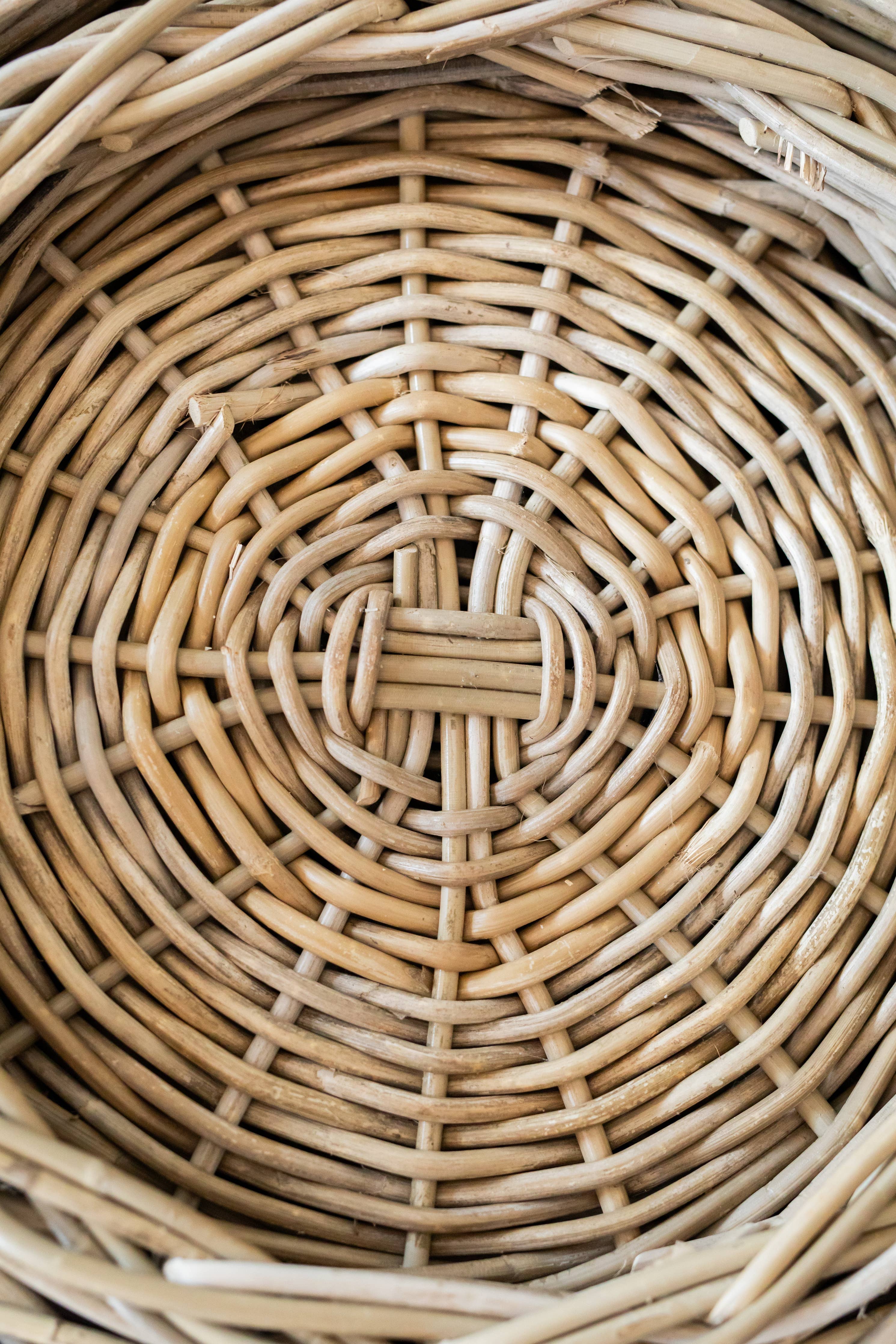 Rattan Round Tray: Medium - 17" D