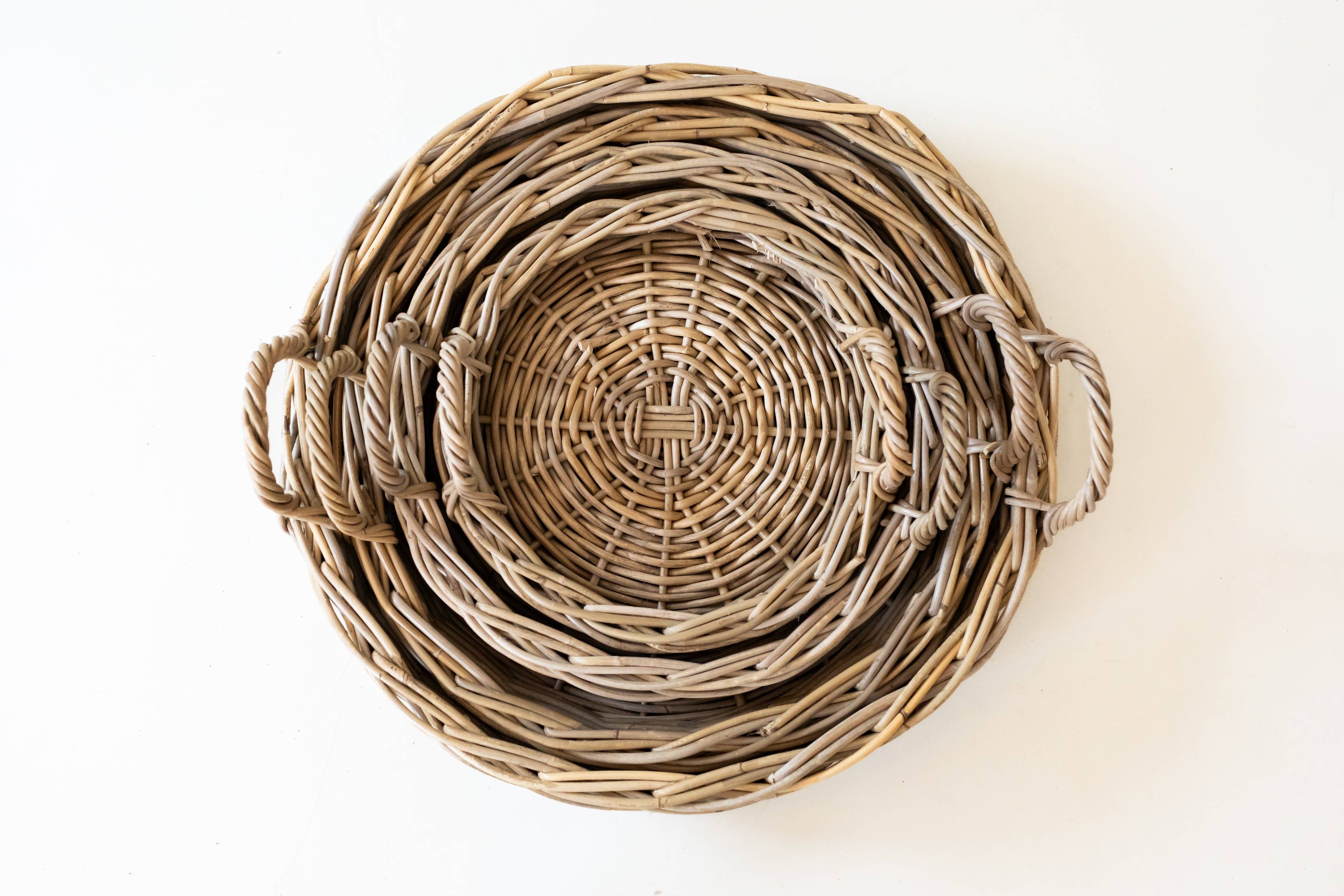 Rattan Round Tray: Medium - 17" D