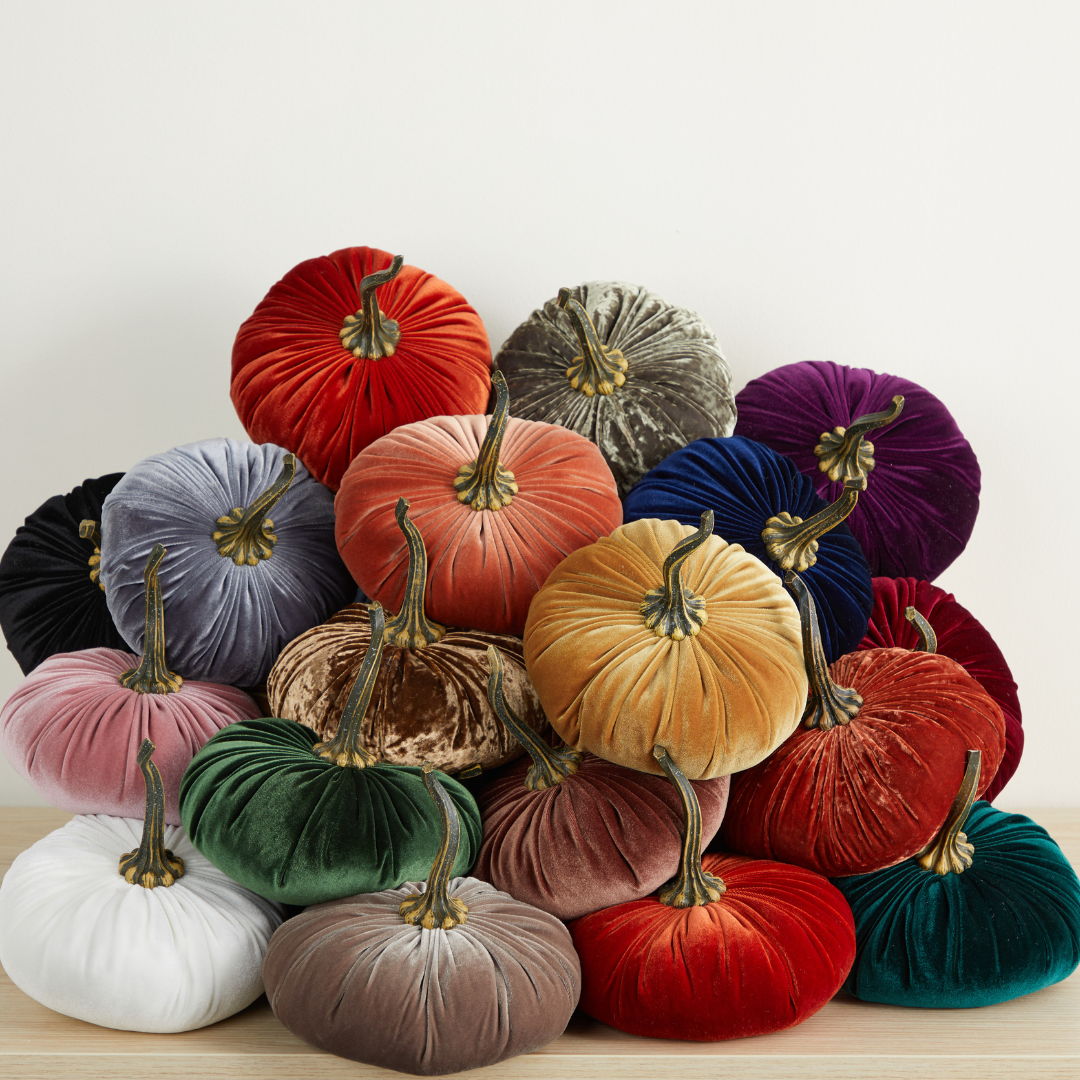 Pumpkin Extra Large Velvet, Ivory