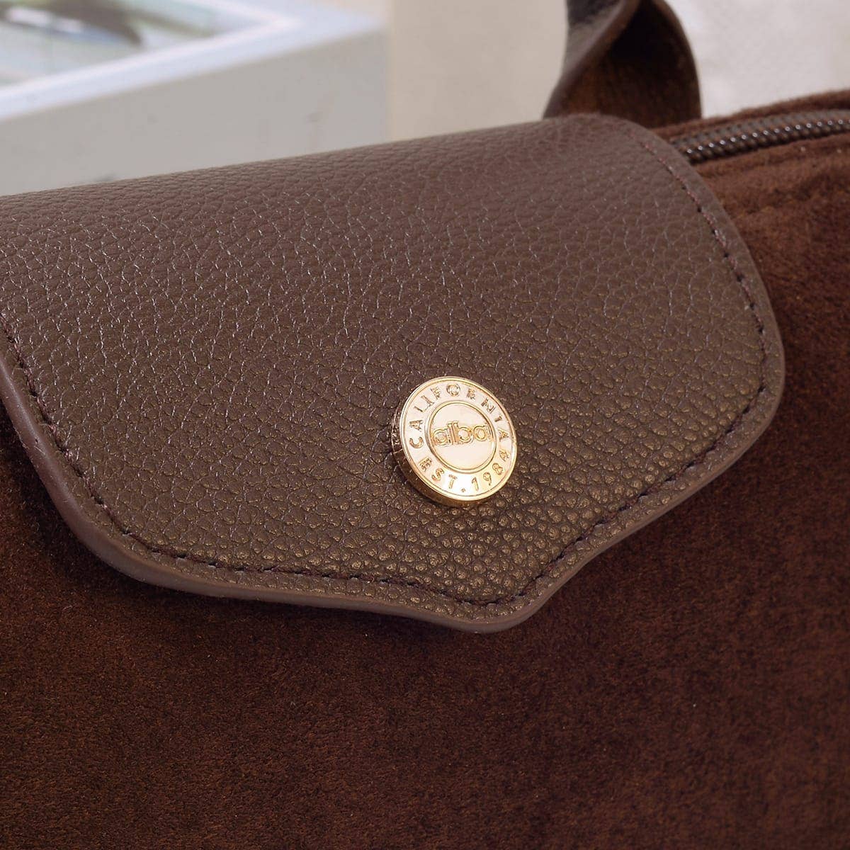 SD781 Penny Suede Mini Crossbody Bag: Burgudy