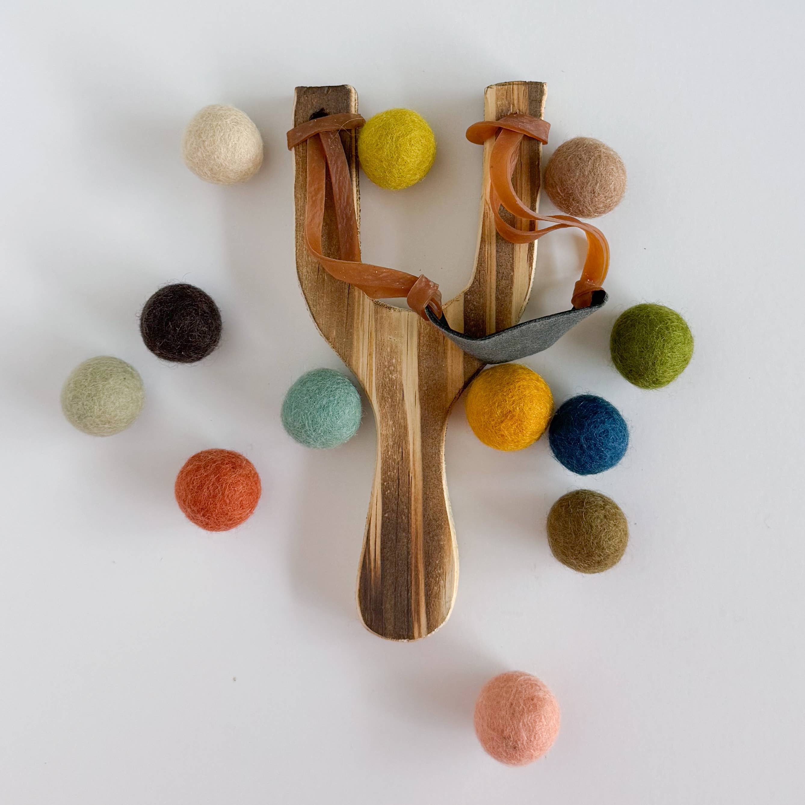 Wood Slingshot with 12 Felt Balls : Muted Rainbow