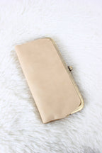 Karen Kiss Lock Clutch Bag: Black