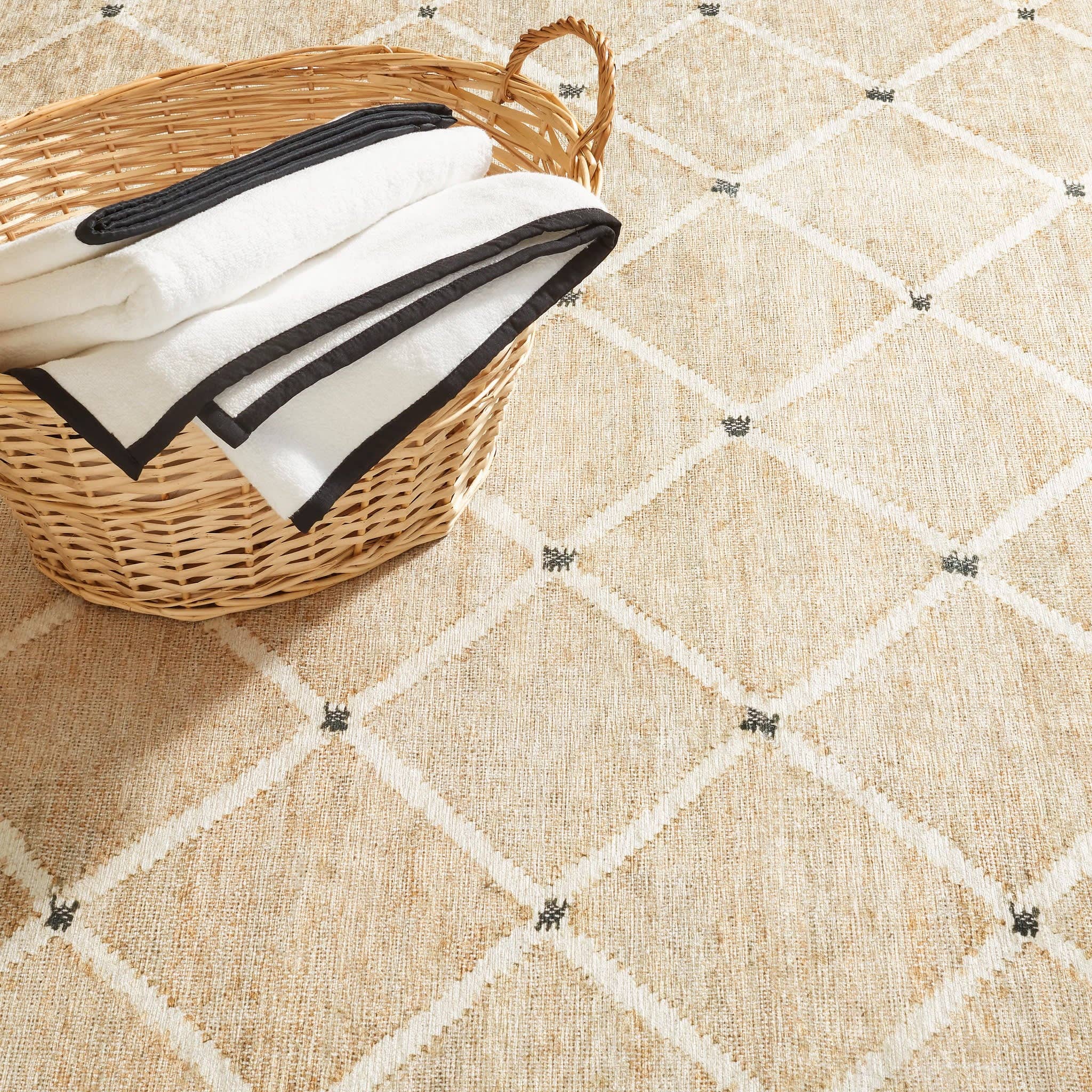 Kali Machine Washable Rug | Natural: 2' x 3'