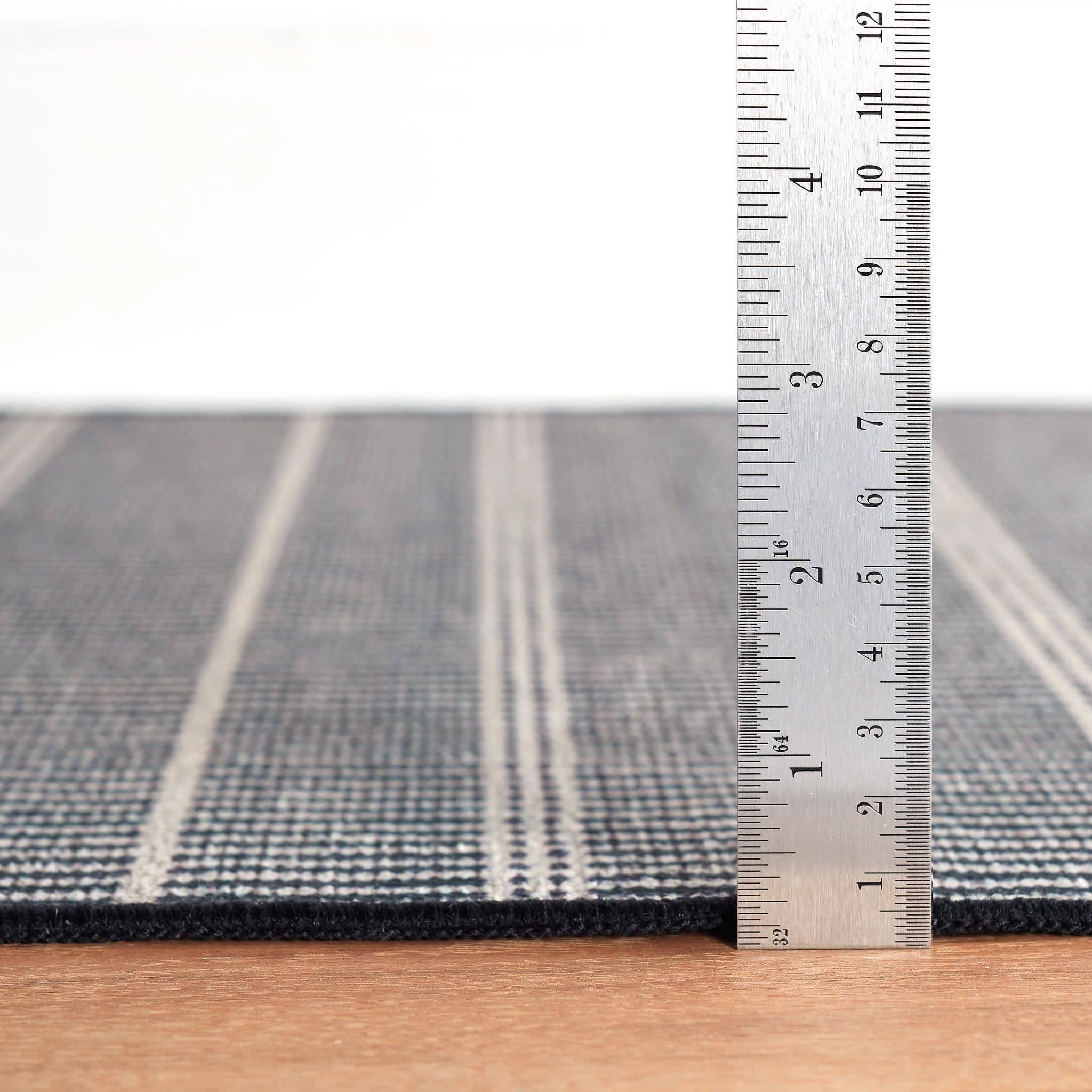 Samson Machine Washable Rug | Black: 2' x 3'