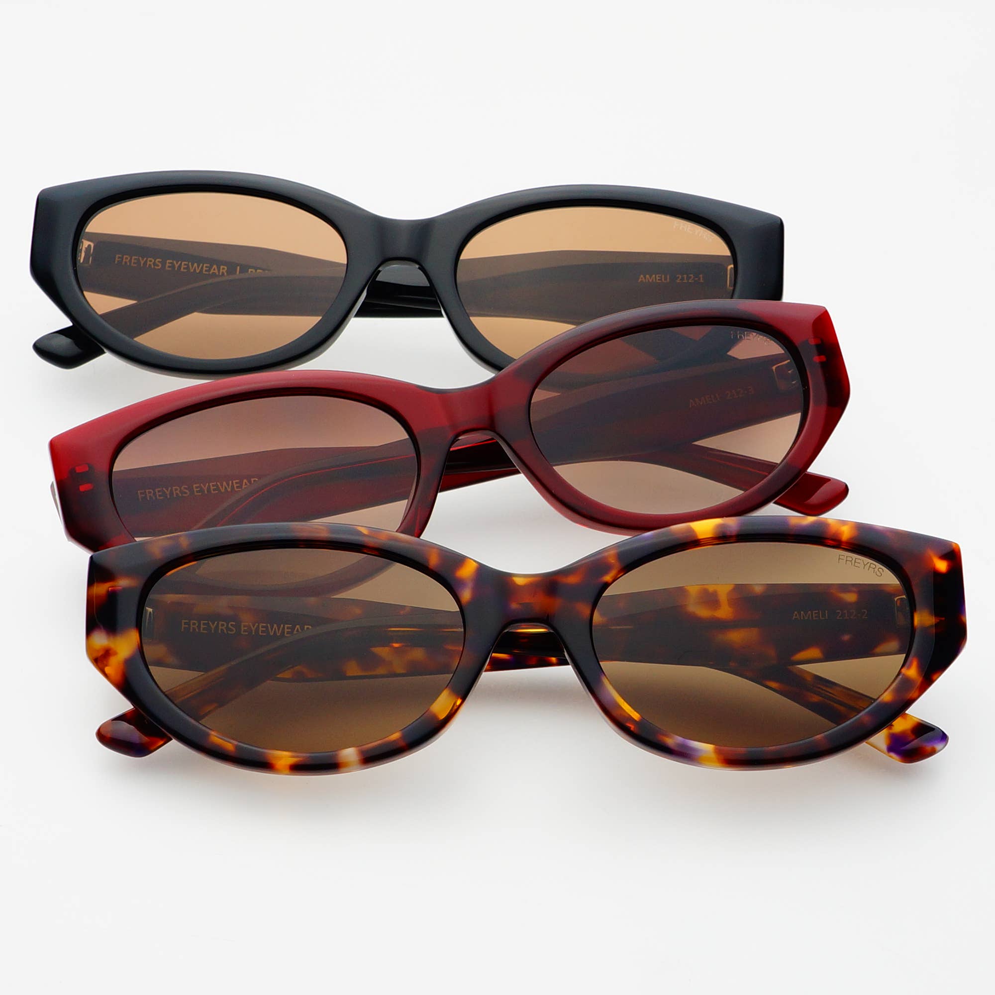 Ameli Acetate Cat-Eye Sunglasses : Black