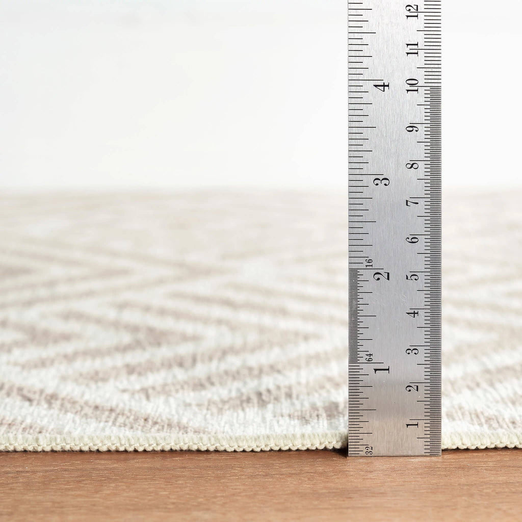 Cleo Machine Washable Rug | Cement: 4' x 6'
