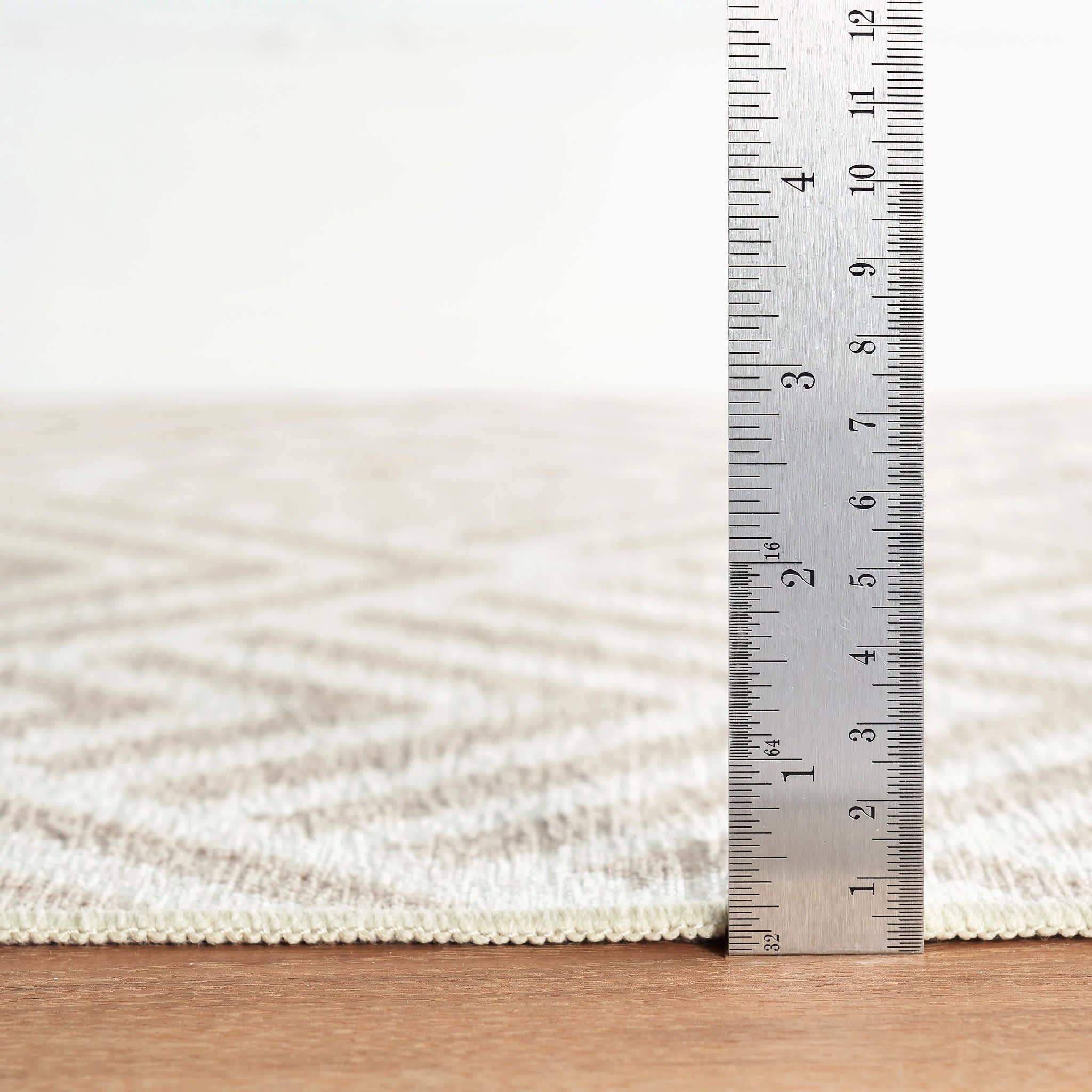 Cleo Machine Washable Rug | Cement: 4' x 6'