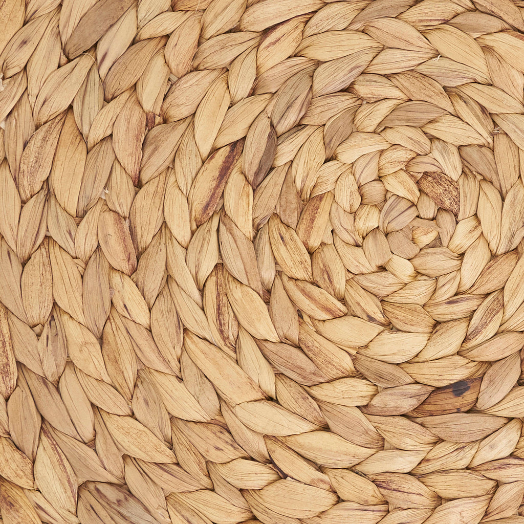 Handwoven Water Hyacinth Placemat: Natural / 15"