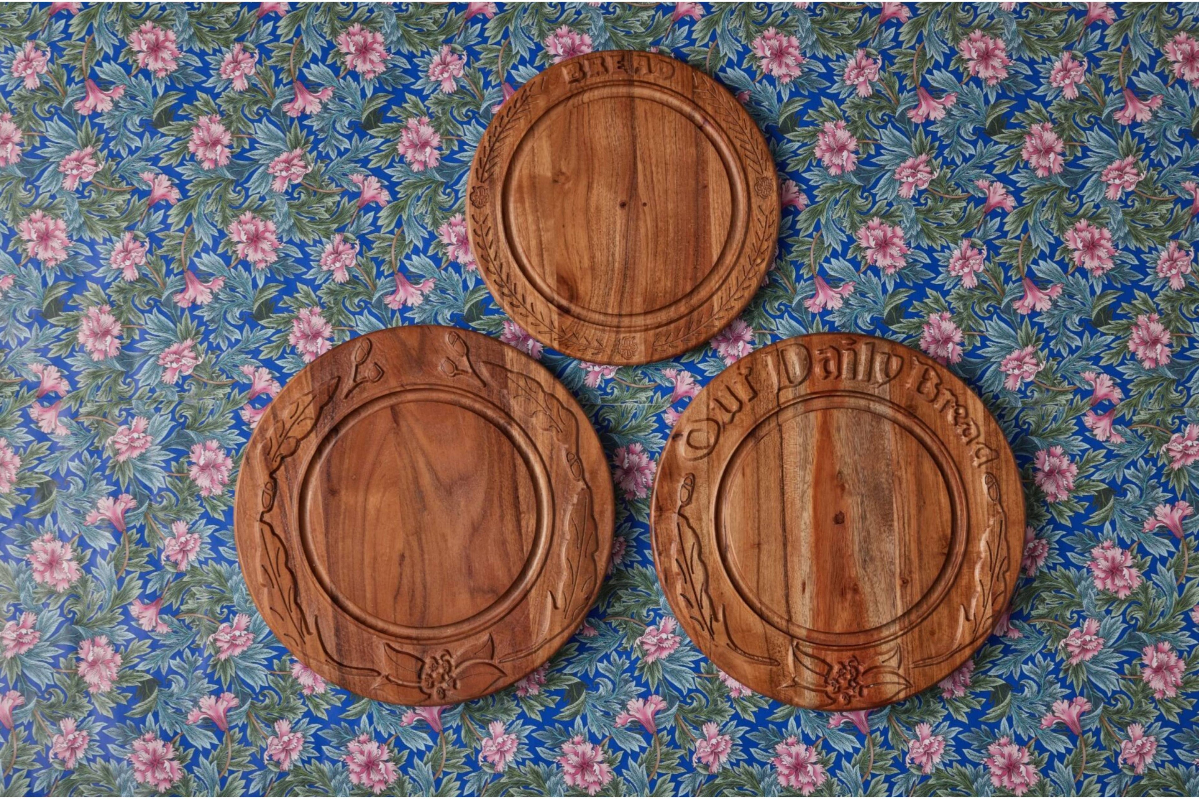 Vintage English Bread Board: Bread, Small, Natural
