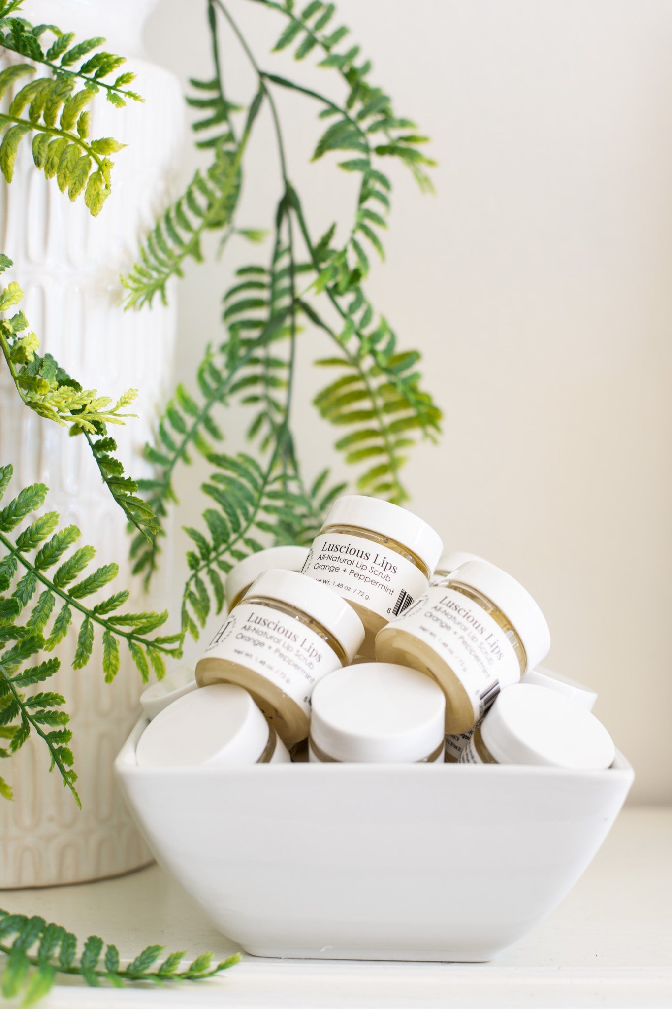 Luscious Lips Exfoliating Scrub